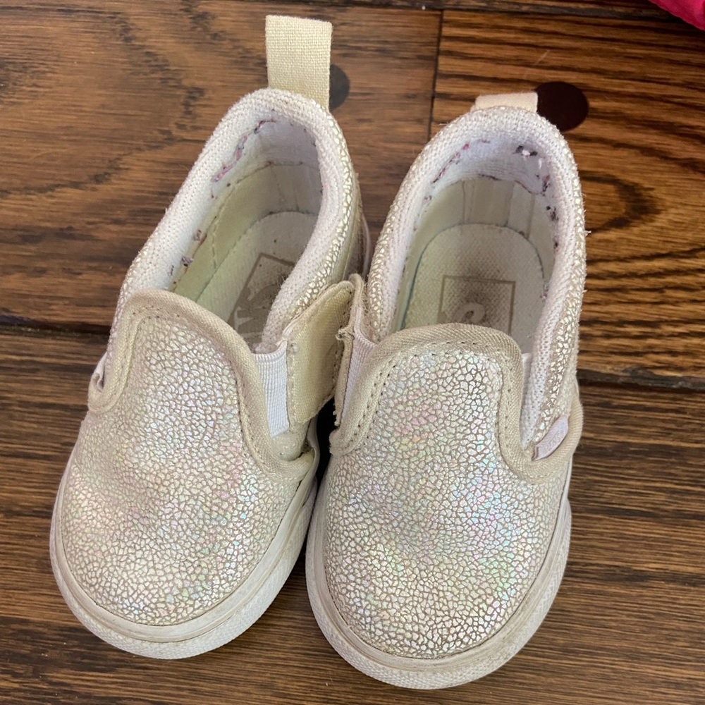 Vans shimmer slide on